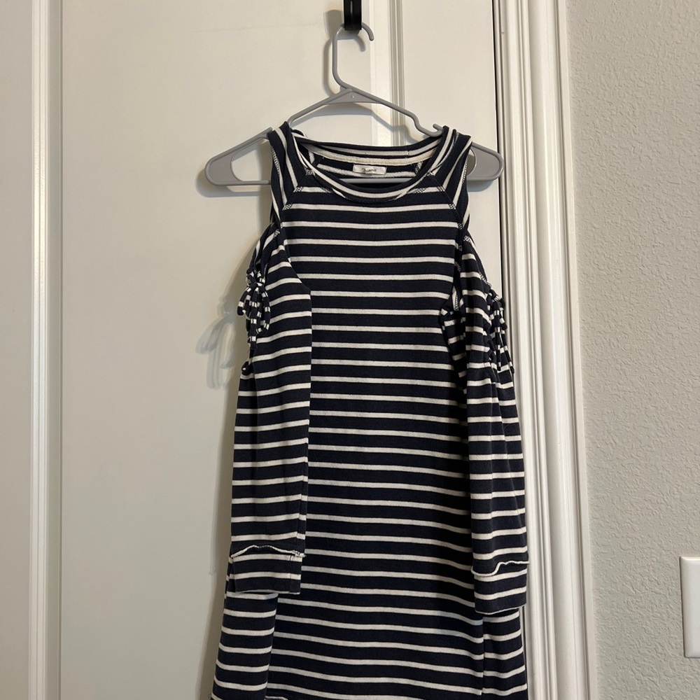 Maurice's Cold Shoulder Gray And White Striped Long Sleeve Dress Women's Size S